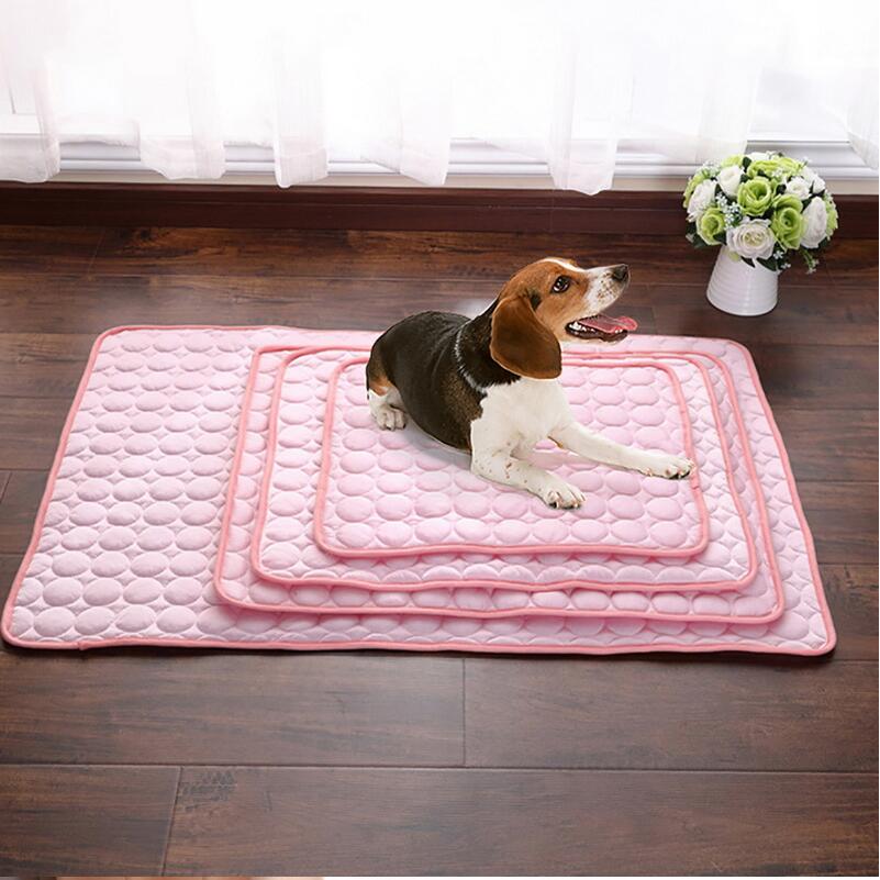 Ice-Silk Pet Cooling Mat — Self-Cooling Pad for Dogs & Cats, 70×56cm (Blue)