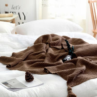 Nordic fringed knit ball blanket wool blanket office air conditioning lunch break blanket shawl blanket sofa leisure blanket blanket