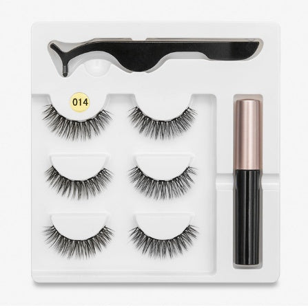 A Pair Of False Eyelashes With Magnets In Fashion | Everyday Home Deal
