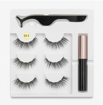 A Pair Of False Eyelashes With Magnets In Fashion | Everyday Home Deal