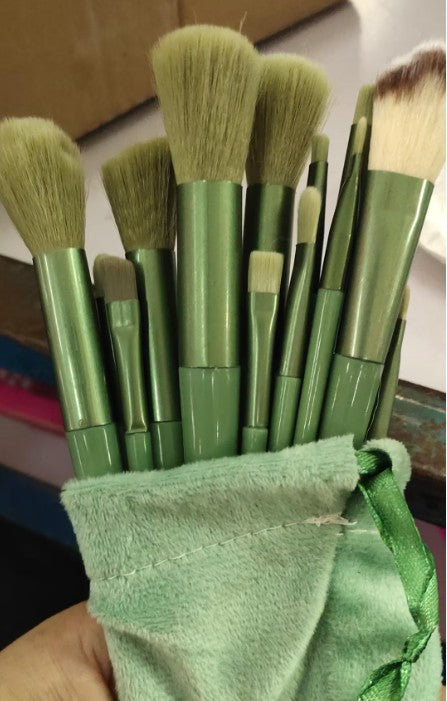 13Pcs Makeup Brush Set Make Up Concealer Brush Blush Powder Brush Eye Shadow Highlighter Foundation Brush Cosmetic Beauty Tools | Everyday Home Deal