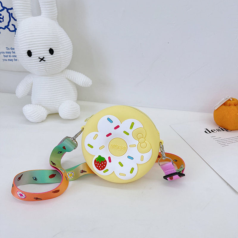 Silicone Donut Bag - Best Premium Clothing Deal | Everyday Home Deal