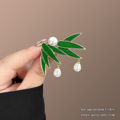 Green Plant Brooch - Premium Best Deal | Everyday Home Deal