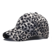 Leopard-patterned Spotted Light Board Adjustable Trend-forward Curved-brim Baseball Cap Suitable For Shopping, Traveling And Sports