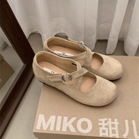 Womens Retro Round-toe Shoes With A Hidden Platform And Thick Sole