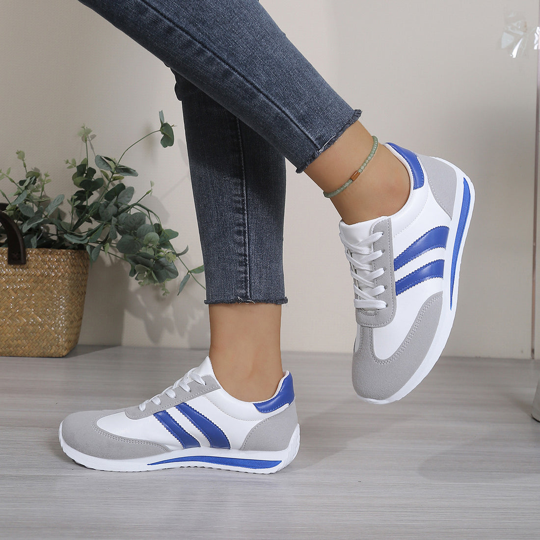 Women's New Plus-Size Casual Microfiber Leather Sneakers | Everyday Home Deal