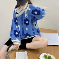 Sweet Style A Thick-knit Sweater With A Doll Collar