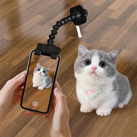 Pet Selfie Clip for Smartphones – Cat & Dog Camera Attention Toy