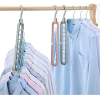 Multifunctional Magic Hanger – Foldable Nine Holes