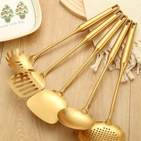 Soup Leak Hot Pot – Spoon Thickened Golden