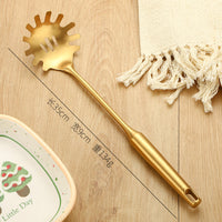 Soup Leak Hot Pot – Spoon Thickened Golden