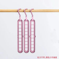 Multifunctional Magic Hanger – Foldable Nine Holes