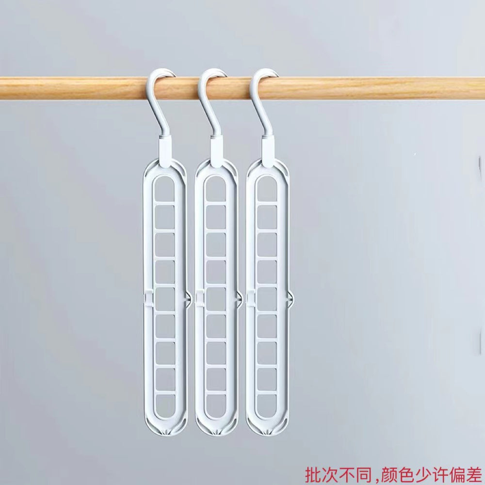 Multifunctional Magic Hanger – Foldable Nine Holes