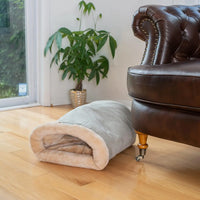 Autumn Winter Cat Accessory – Sleeping Bag Semi-enclosed