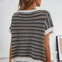 Loose-fitting Figure-flattering Round-neck Sleeveless Top