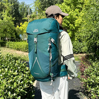 Outdoor Hiking And Climbing Backpack Lightweight For Men And Women