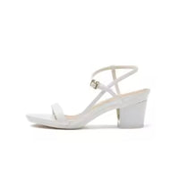 Women Can Replace Flat Shoes With Flat Shoes By Removing The Heel