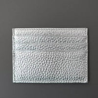A Simple, Practical, And Exquisite One-piece Card Holder Made Of Top-grain Cowhide.