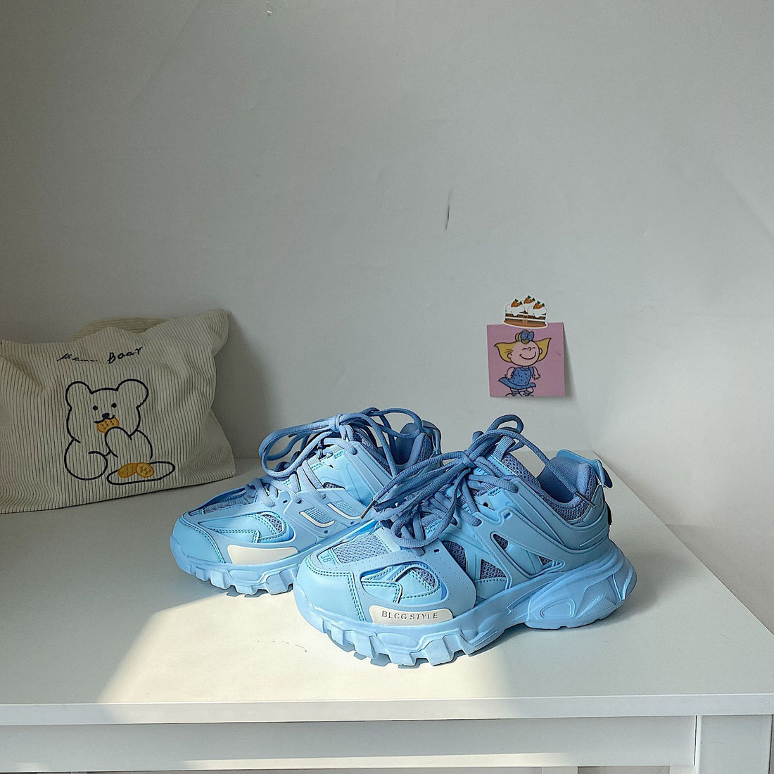 Women's Casual Versatile Retro Couple Sneakers | Everyday Home Deal