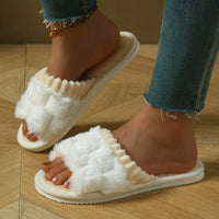 Womens Flat-soled Cotton Outdoor Slippers